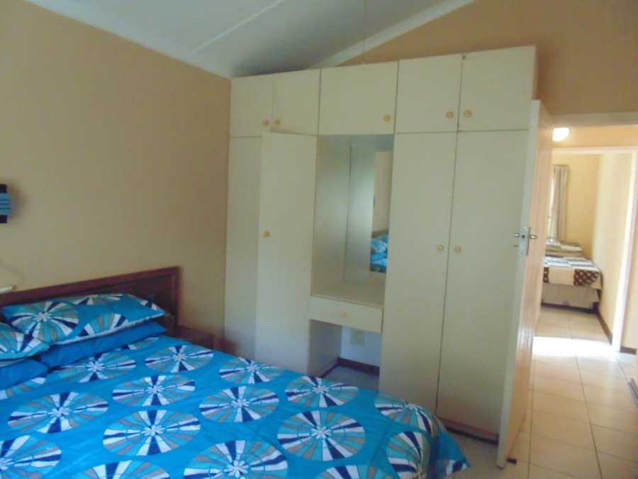 2 Bedroom Property for Sale in Hibberdene KwaZulu-Natal