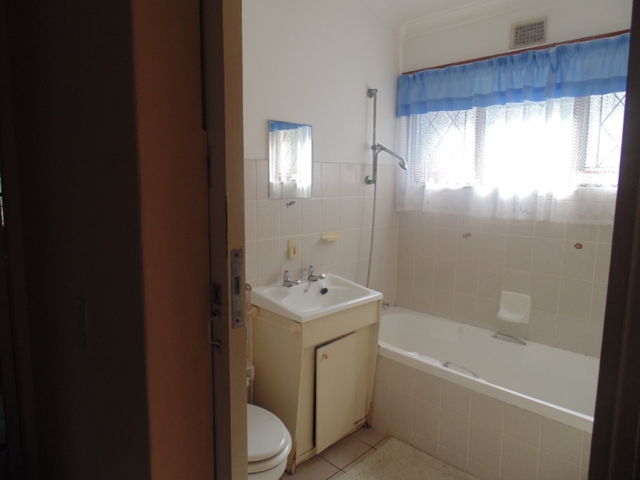 2 Bedroom Property for Sale in Hibberdene KwaZulu-Natal