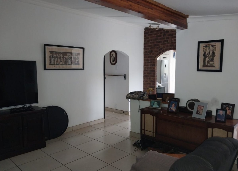 3 Bedroom Property for Sale in Waterfall KwaZulu-Natal