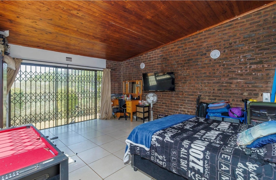 3 Bedroom Property for Sale in Waterfall KwaZulu-Natal
