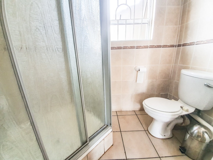 5 Bedroom Property for Sale in Manaba Beach KwaZulu-Natal