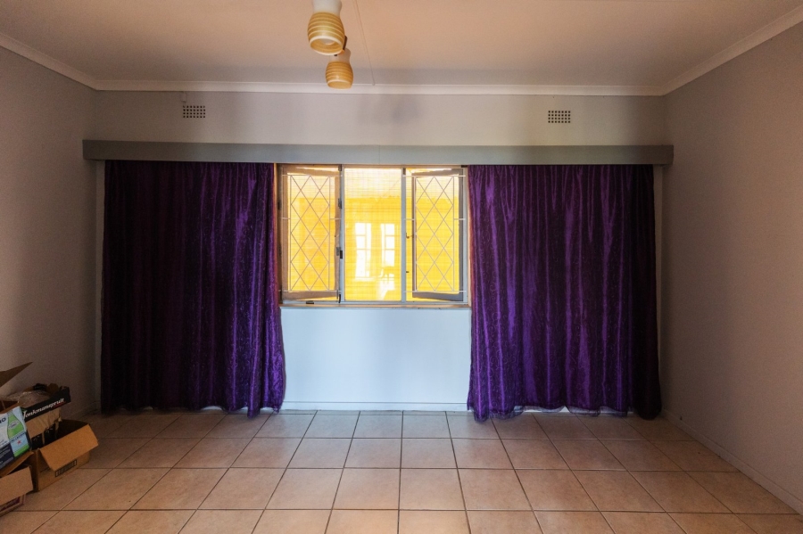 3 Bedroom Property for Sale in Sea Park KwaZulu-Natal