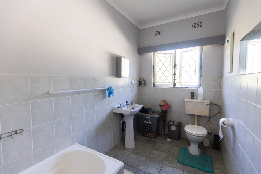 3 Bedroom Property for Sale in Sea Park KwaZulu-Natal