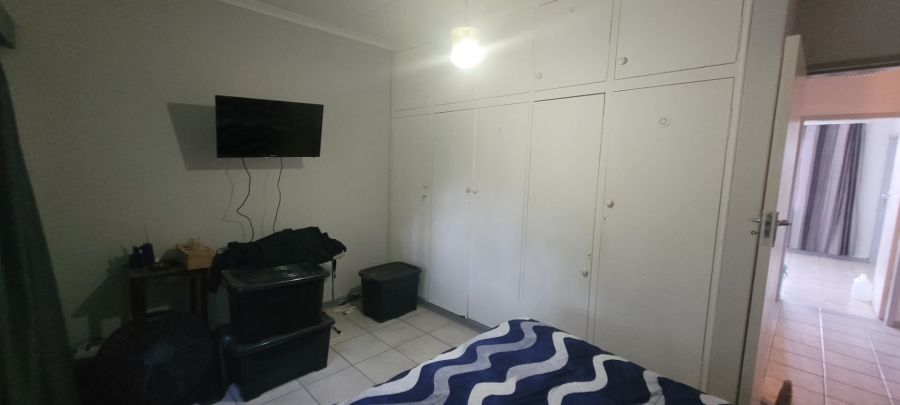 3 Bedroom Property for Sale in Sea Park KwaZulu-Natal