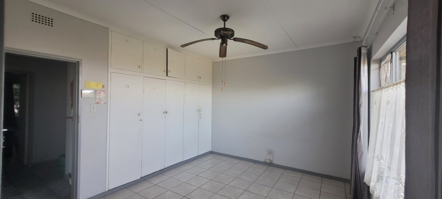 3 Bedroom Property for Sale in Sea Park KwaZulu-Natal