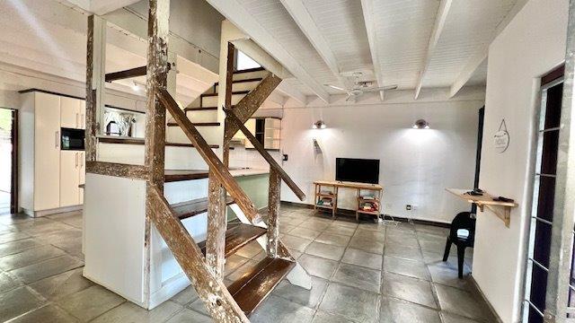 4 Bedroom Property for Sale in Uvongo KwaZulu-Natal