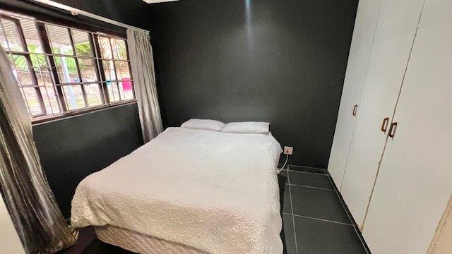 4 Bedroom Property for Sale in Uvongo KwaZulu-Natal