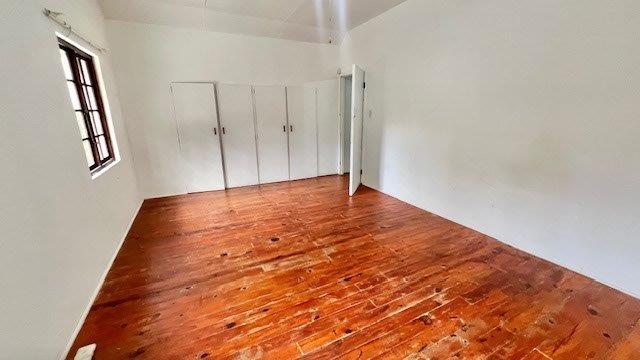 4 Bedroom Property for Sale in Uvongo KwaZulu-Natal