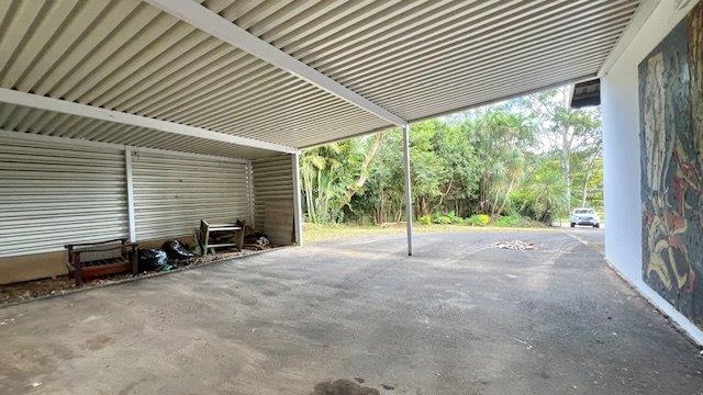 4 Bedroom Property for Sale in Uvongo KwaZulu-Natal
