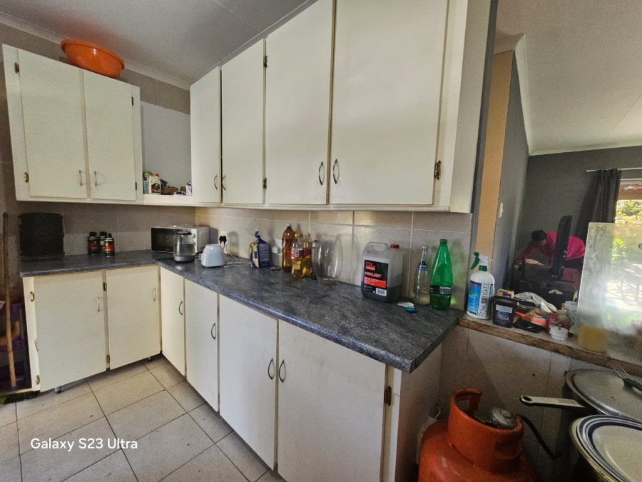 2 Bedroom Property for Sale in Aviary Hill KwaZulu-Natal