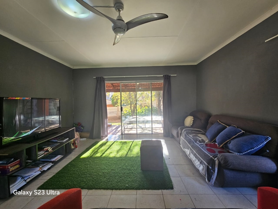 2 Bedroom Property for Sale in Aviary Hill KwaZulu-Natal
