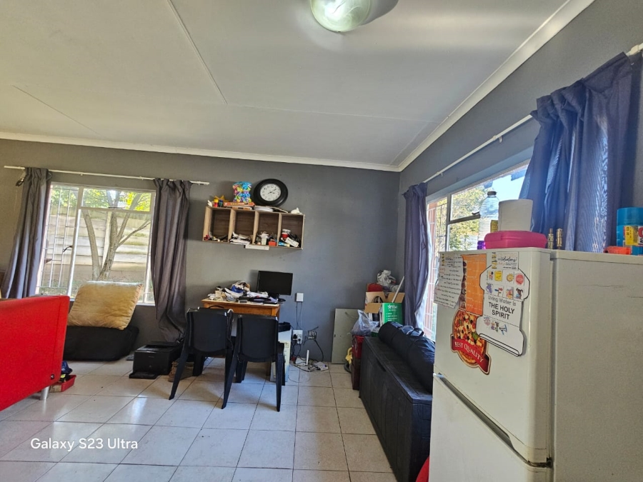 2 Bedroom Property for Sale in Aviary Hill KwaZulu-Natal