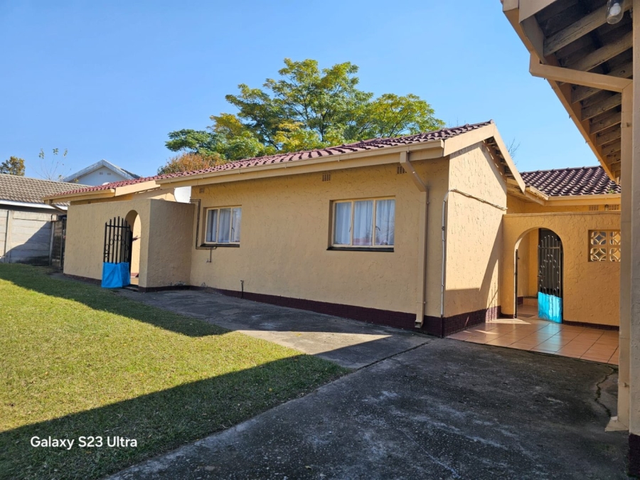 9 Bedroom Property for Sale in Arborpark KwaZulu-Natal