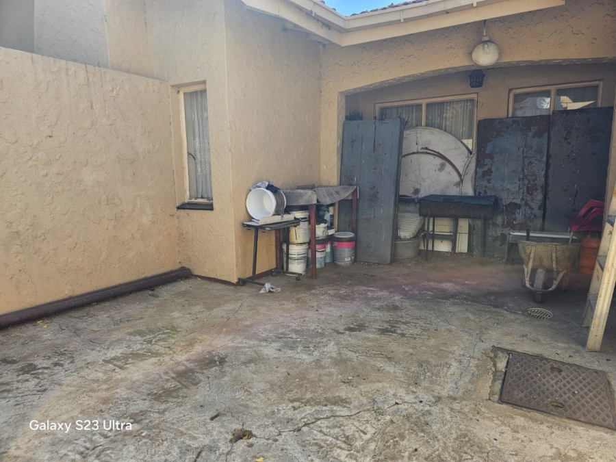 9 Bedroom Property for Sale in Arborpark KwaZulu-Natal