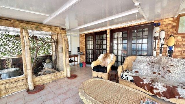 3 Bedroom Property for Sale in Uvongo KwaZulu-Natal