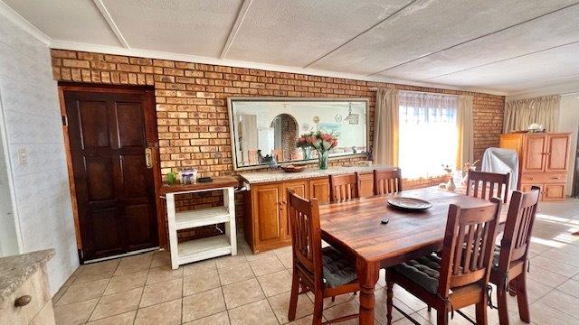 3 Bedroom Property for Sale in Uvongo KwaZulu-Natal