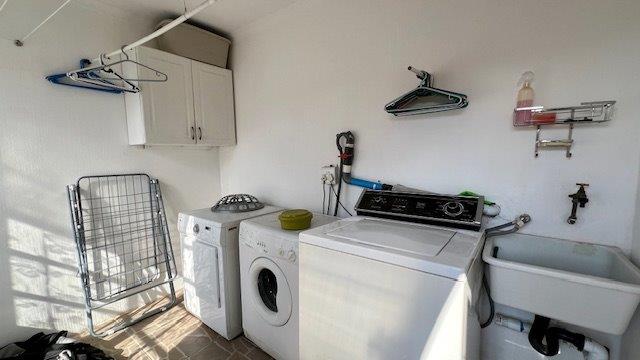 3 Bedroom Property for Sale in Uvongo KwaZulu-Natal