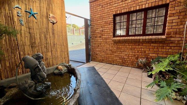 3 Bedroom Property for Sale in Uvongo KwaZulu-Natal