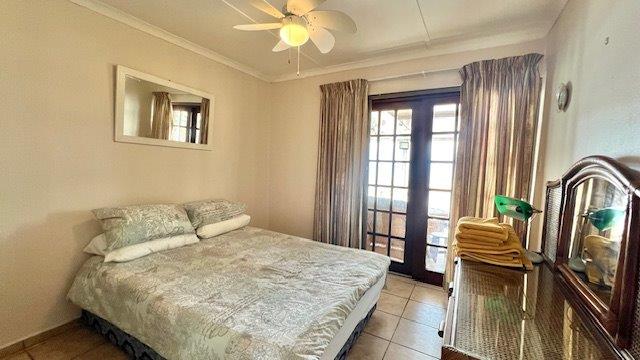 3 Bedroom Property for Sale in Uvongo KwaZulu-Natal