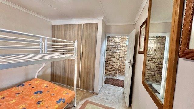 3 Bedroom Property for Sale in Uvongo KwaZulu-Natal