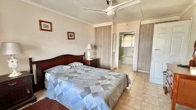 3 Bedroom Property for Sale in Uvongo KwaZulu-Natal