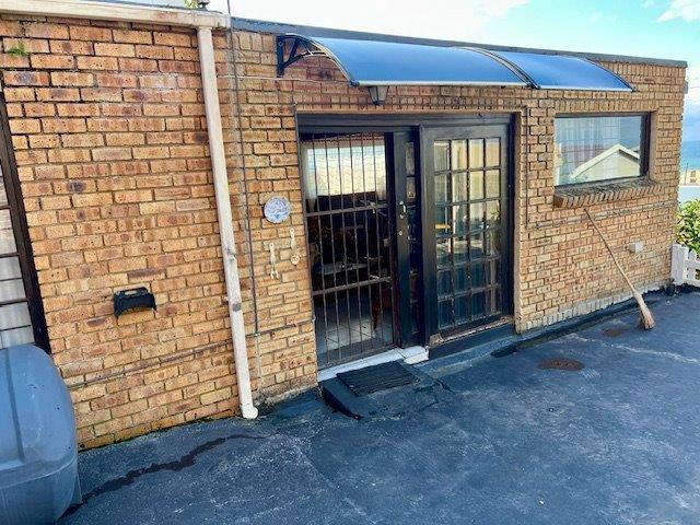 3 Bedroom Property for Sale in Uvongo KwaZulu-Natal