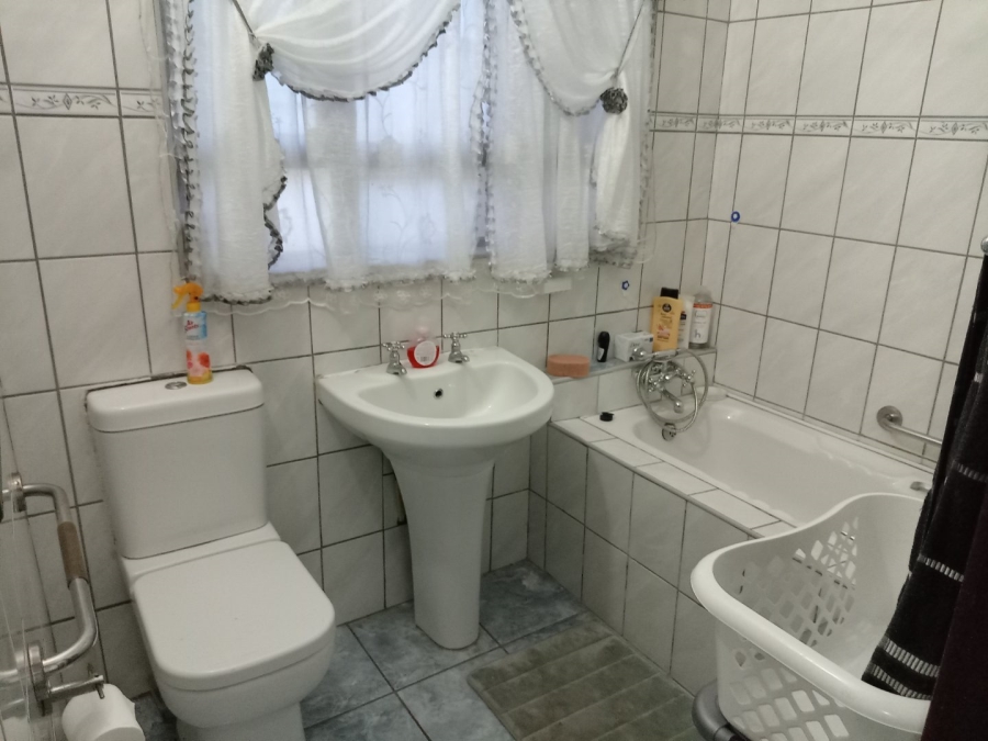 3 Bedroom Property for Sale in Mtwalume KwaZulu-Natal