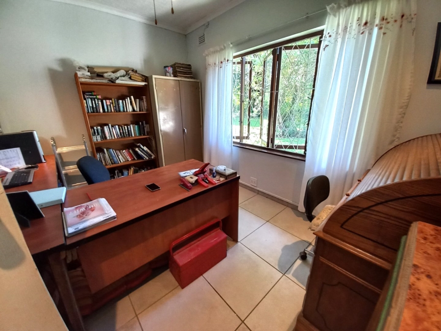4 Bedroom Property for Sale in Umtentweni KwaZulu-Natal