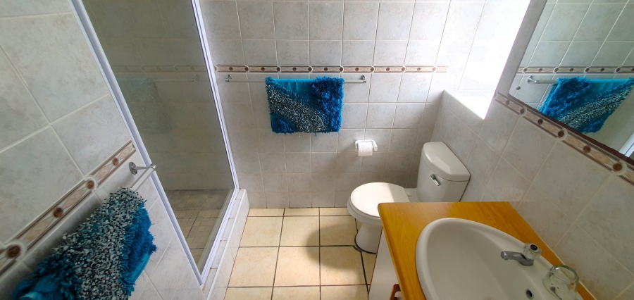 2 Bedroom Property for Sale in Margate KwaZulu-Natal