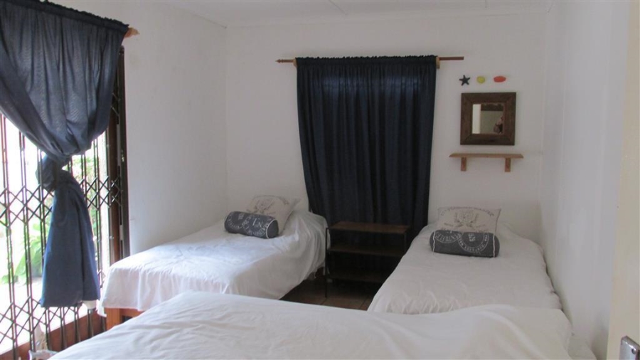 7 Bedroom Property for Sale in Marina Beach KwaZulu-Natal