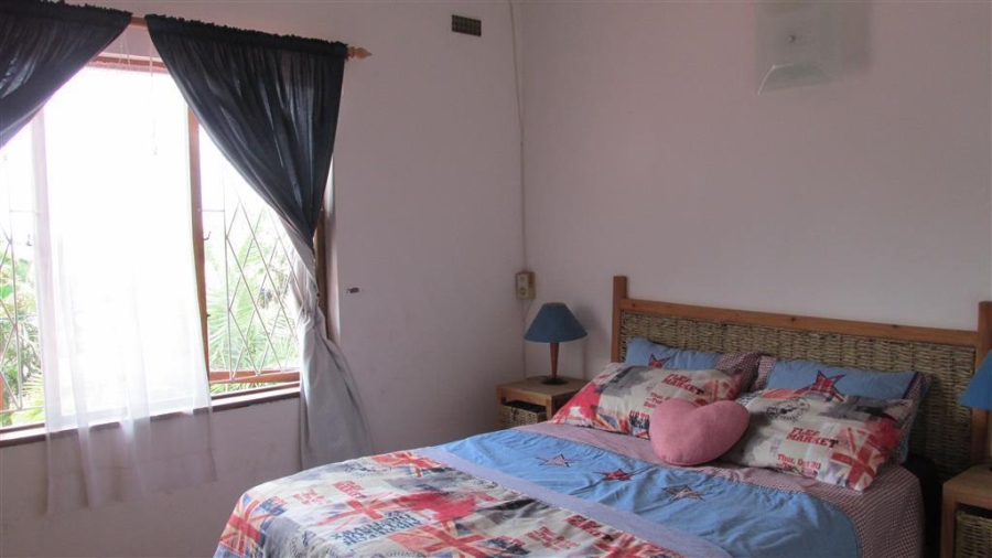 7 Bedroom Property for Sale in Marina Beach KwaZulu-Natal