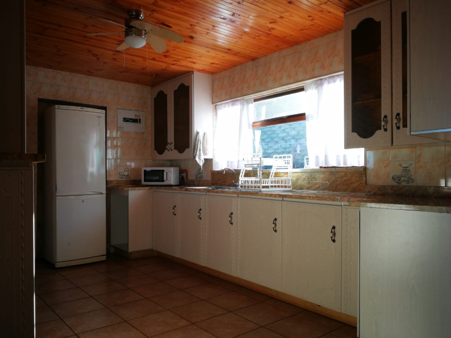 7 Bedroom Property for Sale in Sunwich Port KwaZulu-Natal