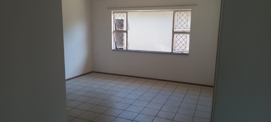 3 Bedroom Property for Sale in Southport KwaZulu-Natal