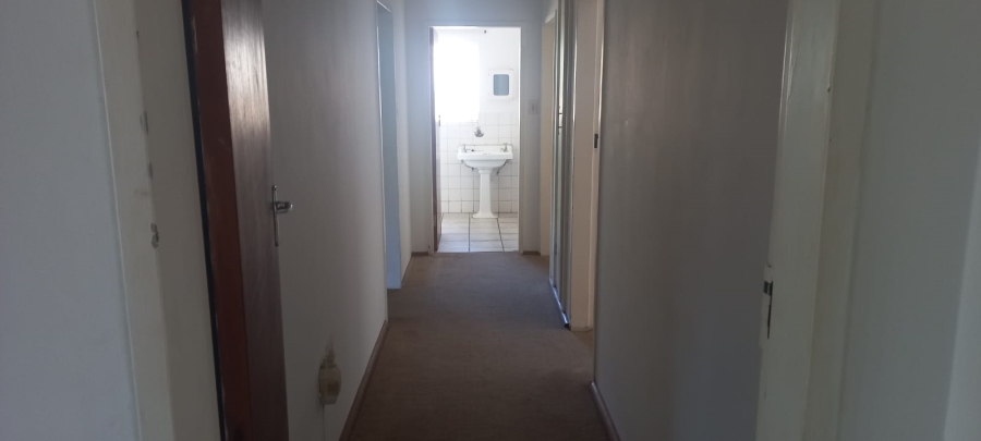 3 Bedroom Property for Sale in Southport KwaZulu-Natal