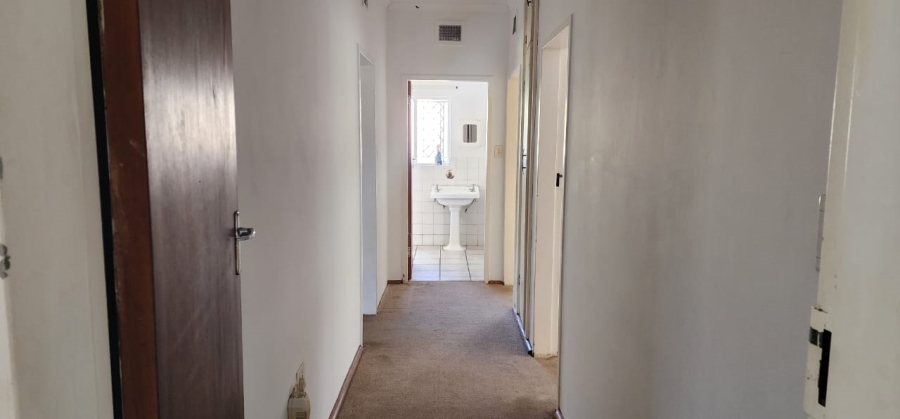 3 Bedroom Property for Sale in Southport KwaZulu-Natal