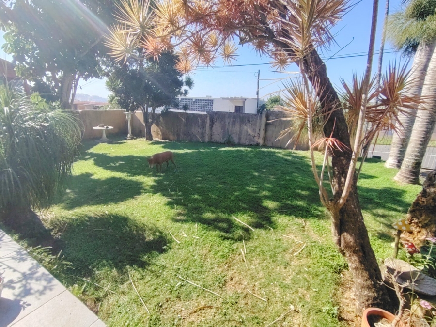4 Bedroom Property for Sale in Margate Beach KwaZulu-Natal