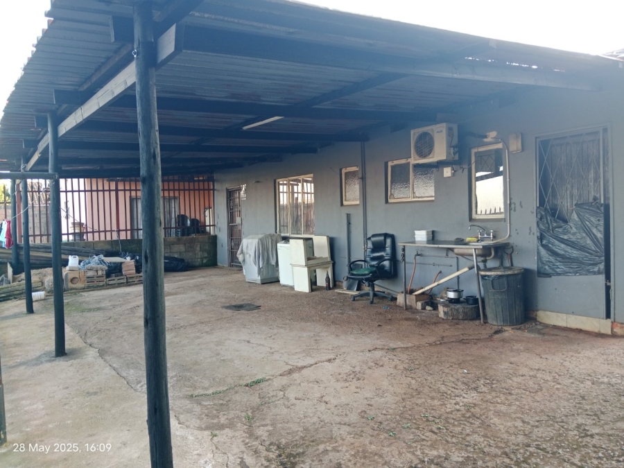2 Bedroom Property for Sale in Copesville KwaZulu-Natal