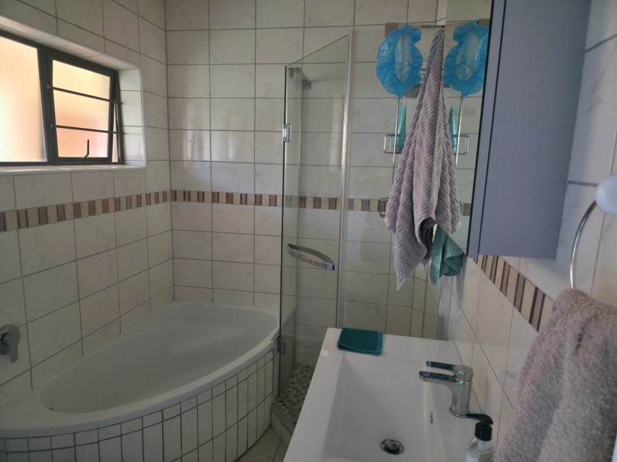 2 Bedroom Property for Sale in Shelly Beach KwaZulu-Natal