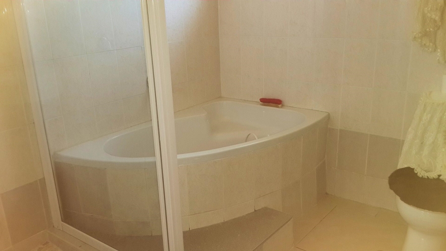 4 Bedroom Property for Sale in Rathboneville KwaZulu-Natal
