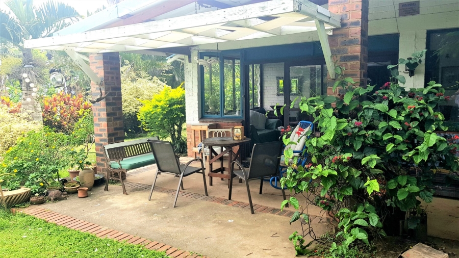 3 Bedroom Property for Sale in Port Edward KwaZulu-Natal