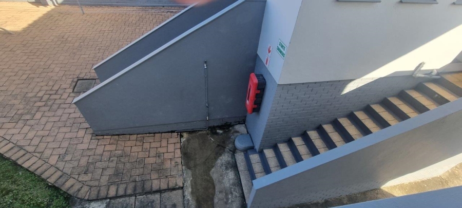 2 Bedroom Property for Sale in Glenmore KwaZulu-Natal