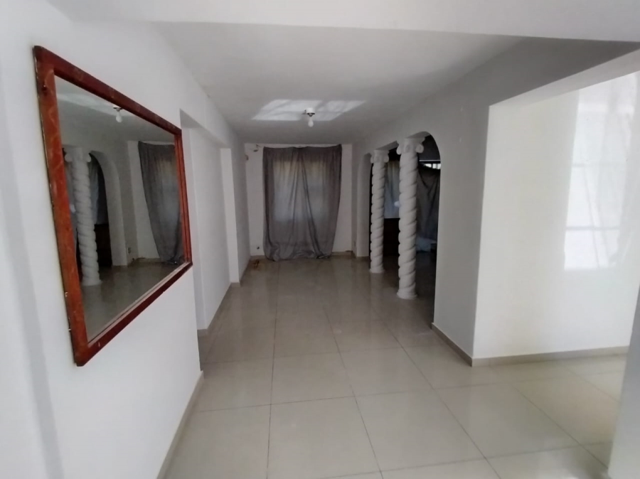 2 Bedroom Property for Sale in Uvongo KwaZulu-Natal