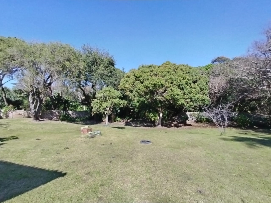 2 Bedroom Property for Sale in Uvongo KwaZulu-Natal