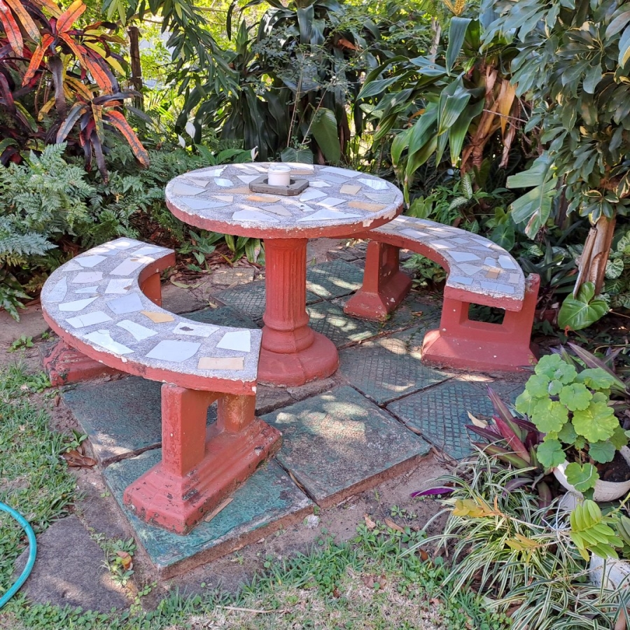 1 Bedroom Property for Sale in Scottburgh Central KwaZulu-Natal