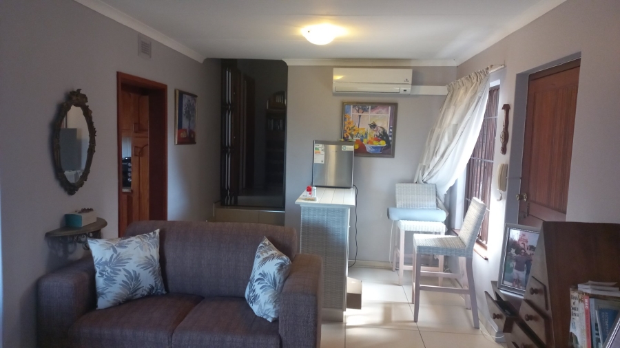 2 Bedroom Property for Sale in Scottburgh Central KwaZulu-Natal