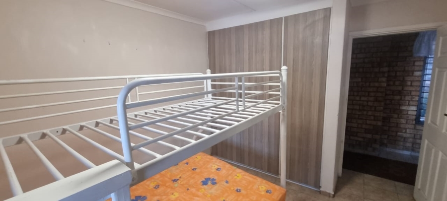 3 Bedroom Property for Sale in Uvongo KwaZulu-Natal