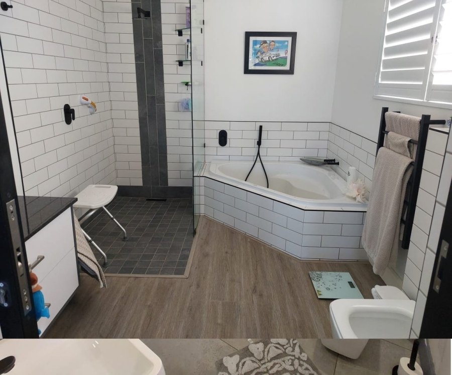 3 Bedroom Property for Sale in Shelly Beach KwaZulu-Natal
