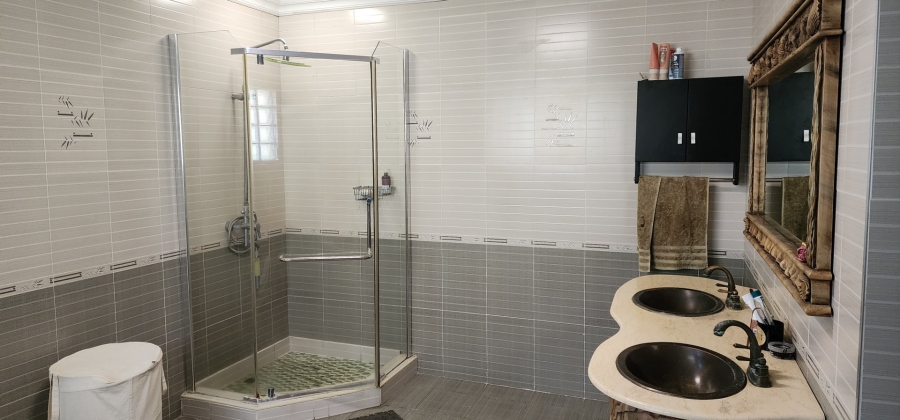 4 Bedroom Property for Sale in Port Shepstone KwaZulu-Natal