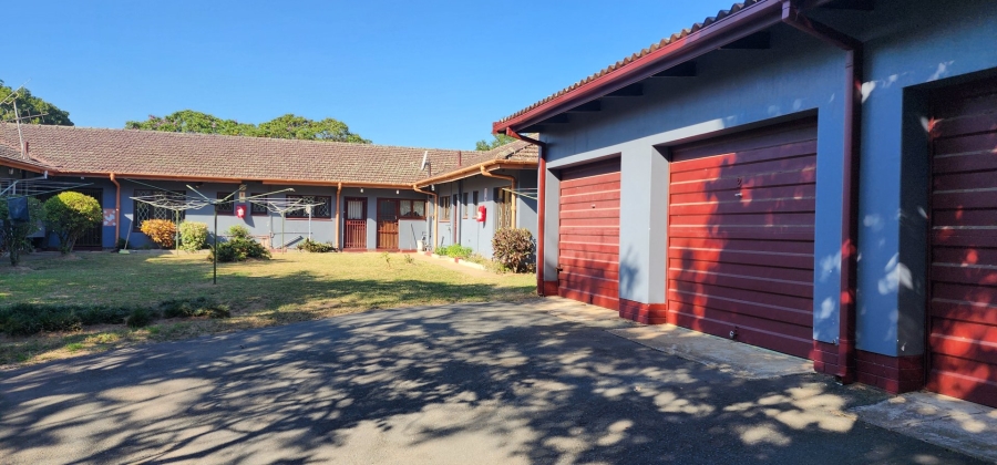 2 Bedroom Property for Sale in Uvongo KwaZulu-Natal