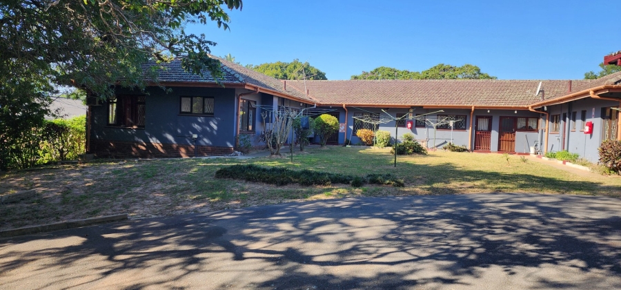 2 Bedroom Property for Sale in Uvongo KwaZulu-Natal
